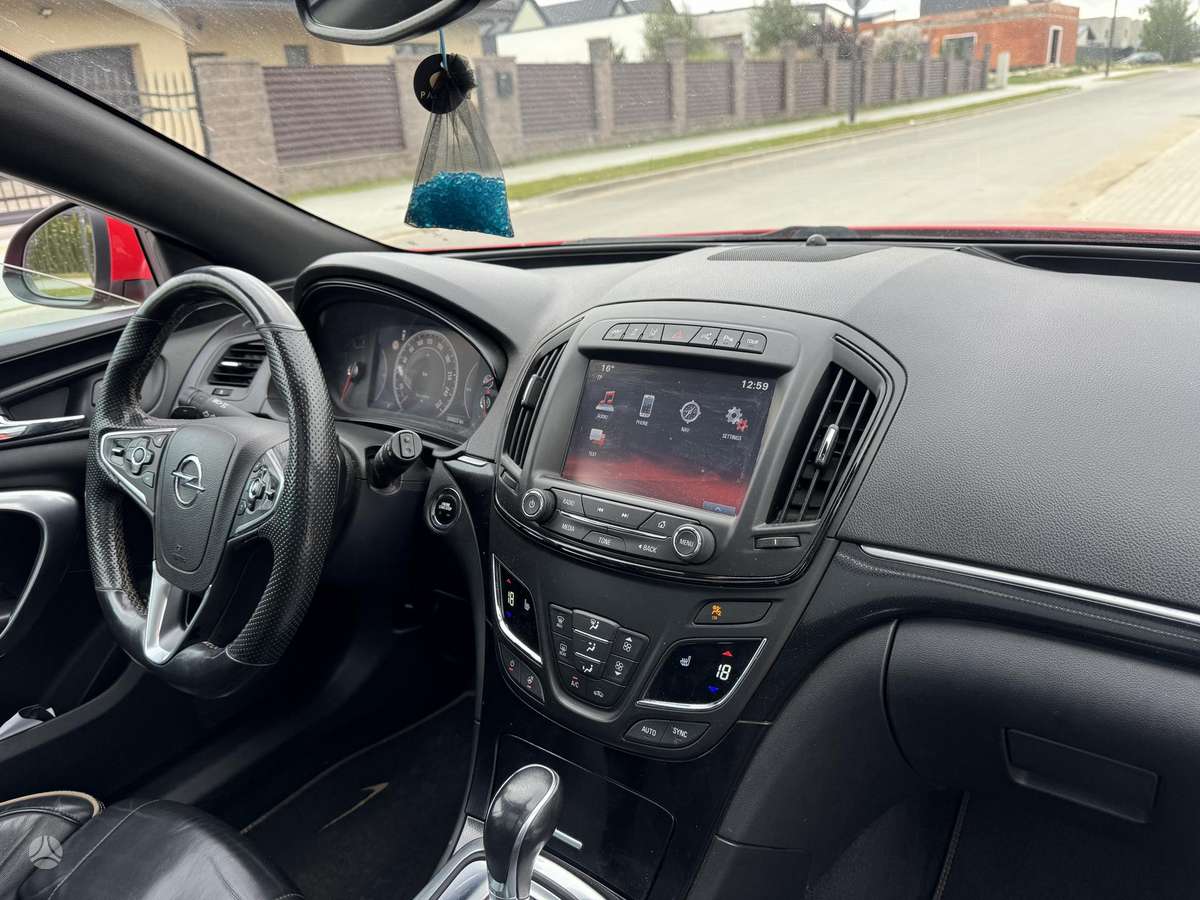 Opel Insignia, 2.0 l., universalas