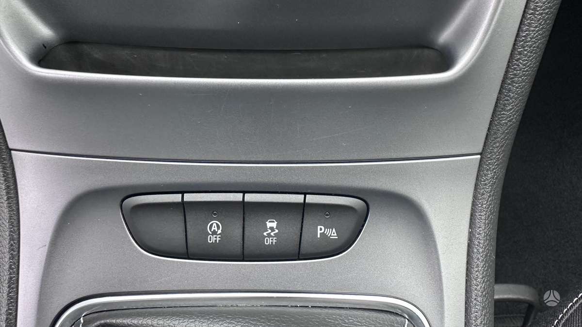 Opel Astra, 1.6 l., Хэтчбек