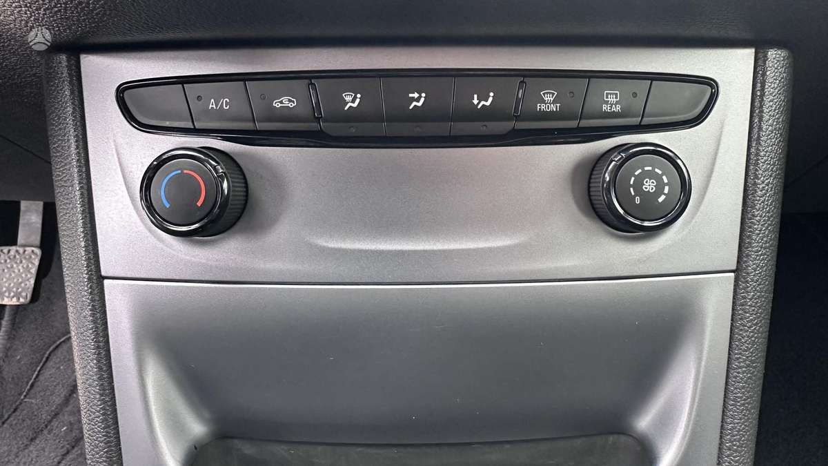 Opel Astra, 1.6 l., Хэтчбек