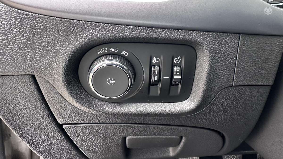 Opel Astra, 1.6 l., Хэтчбек