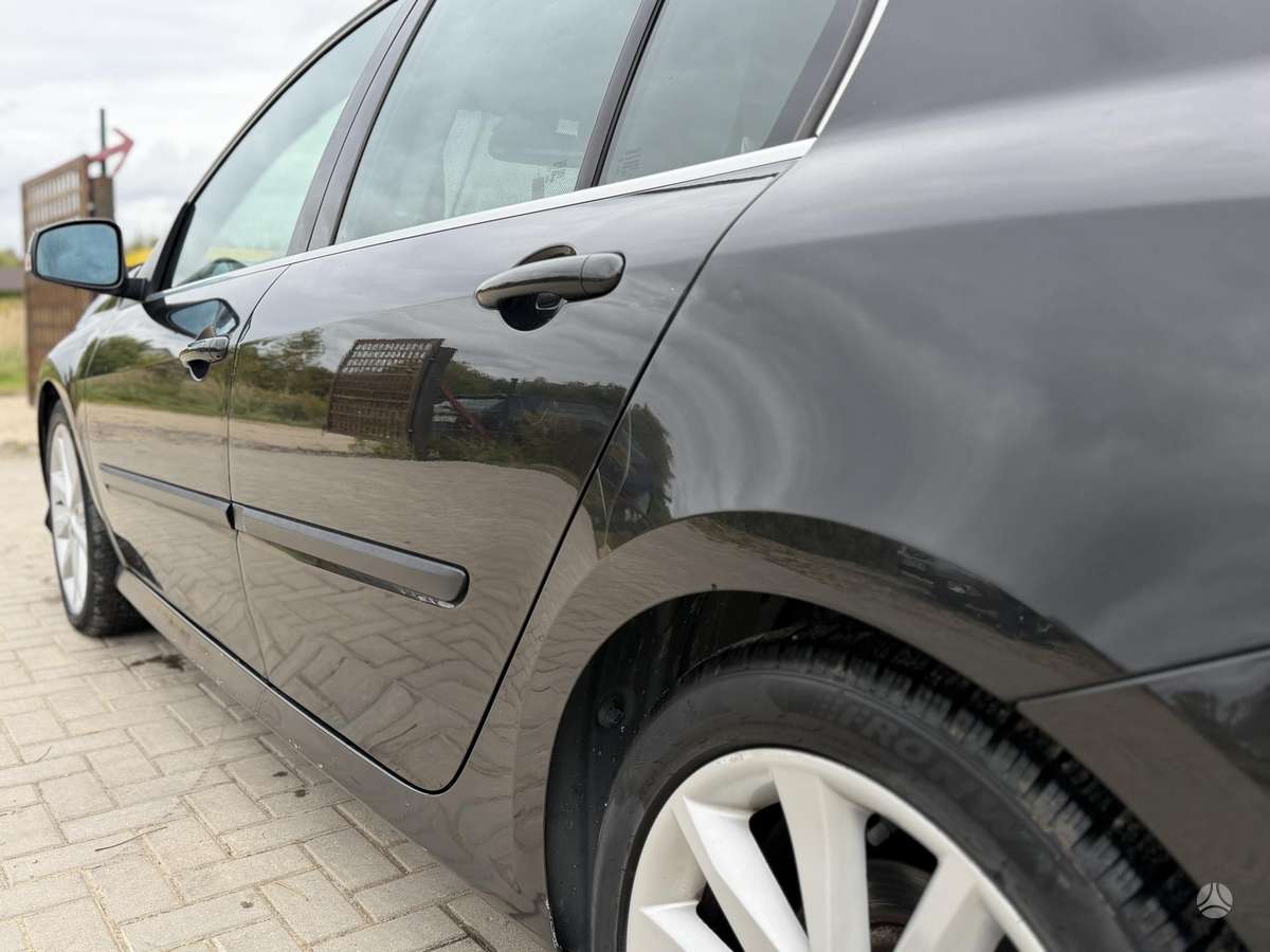 Renault Laguna, 2.0 l., hatchback