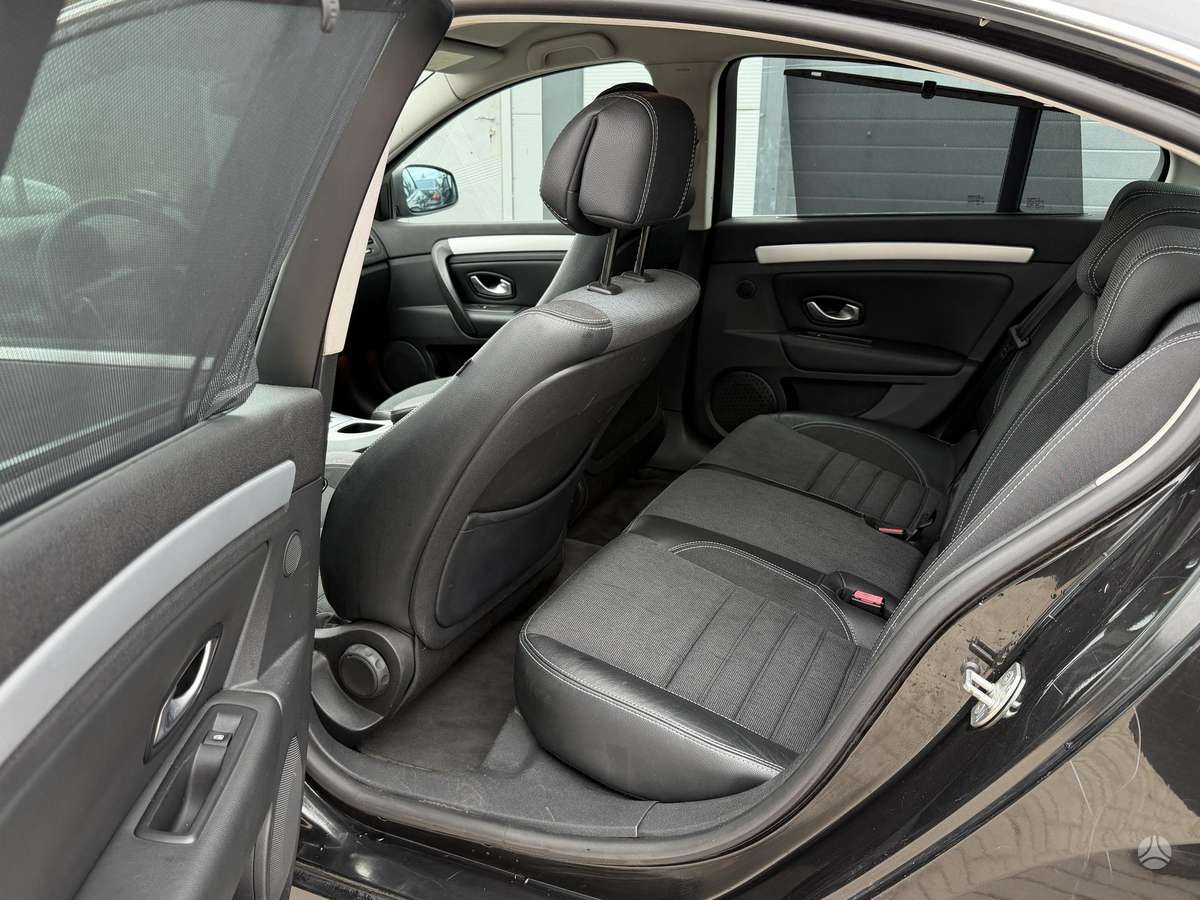 Renault Laguna, 2.0 l., hatchback