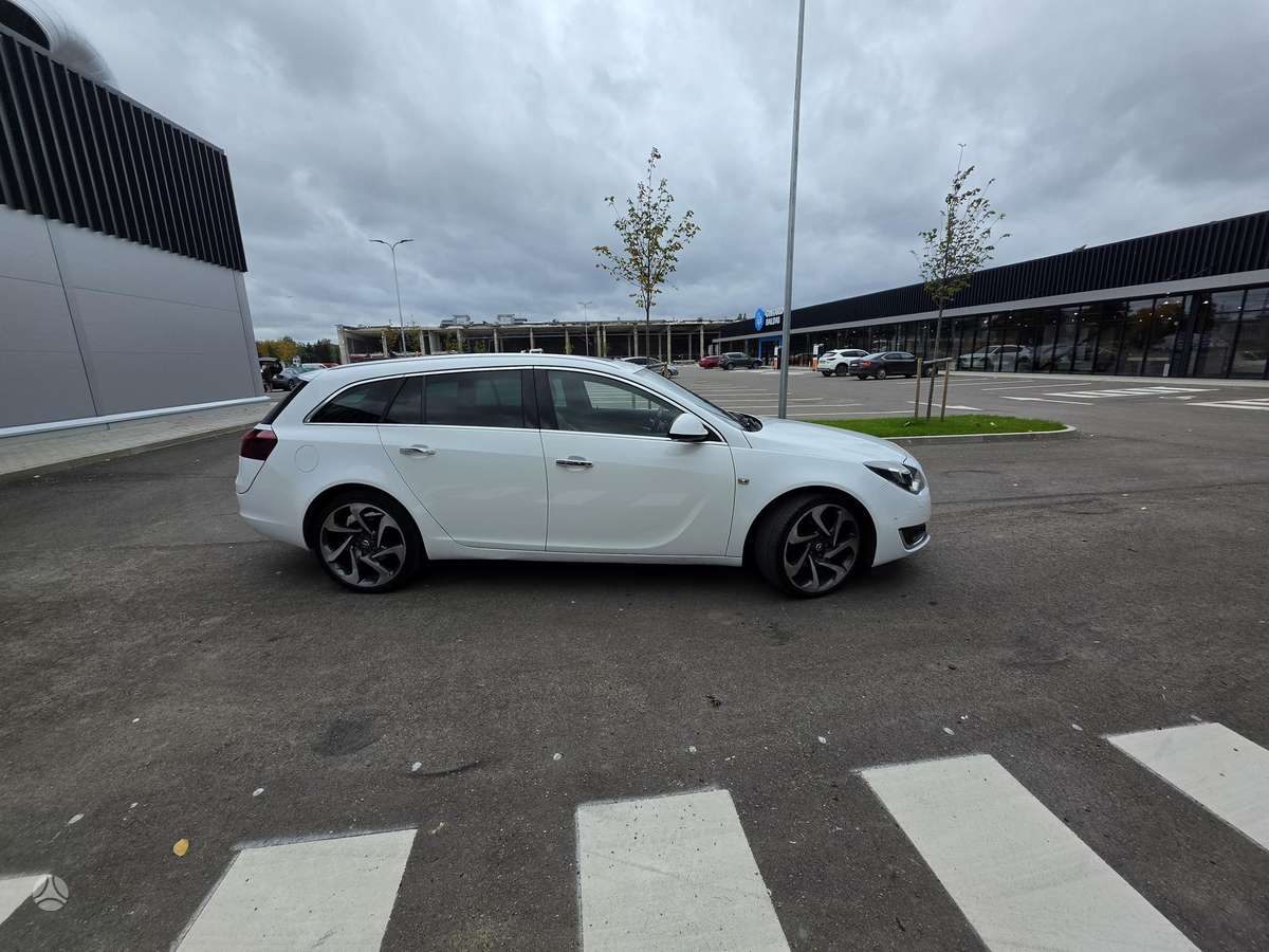Opel Insignia, 2.0 l., Универсал