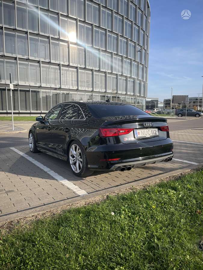 Audi S3, 2.0 l., saloon / sedan
