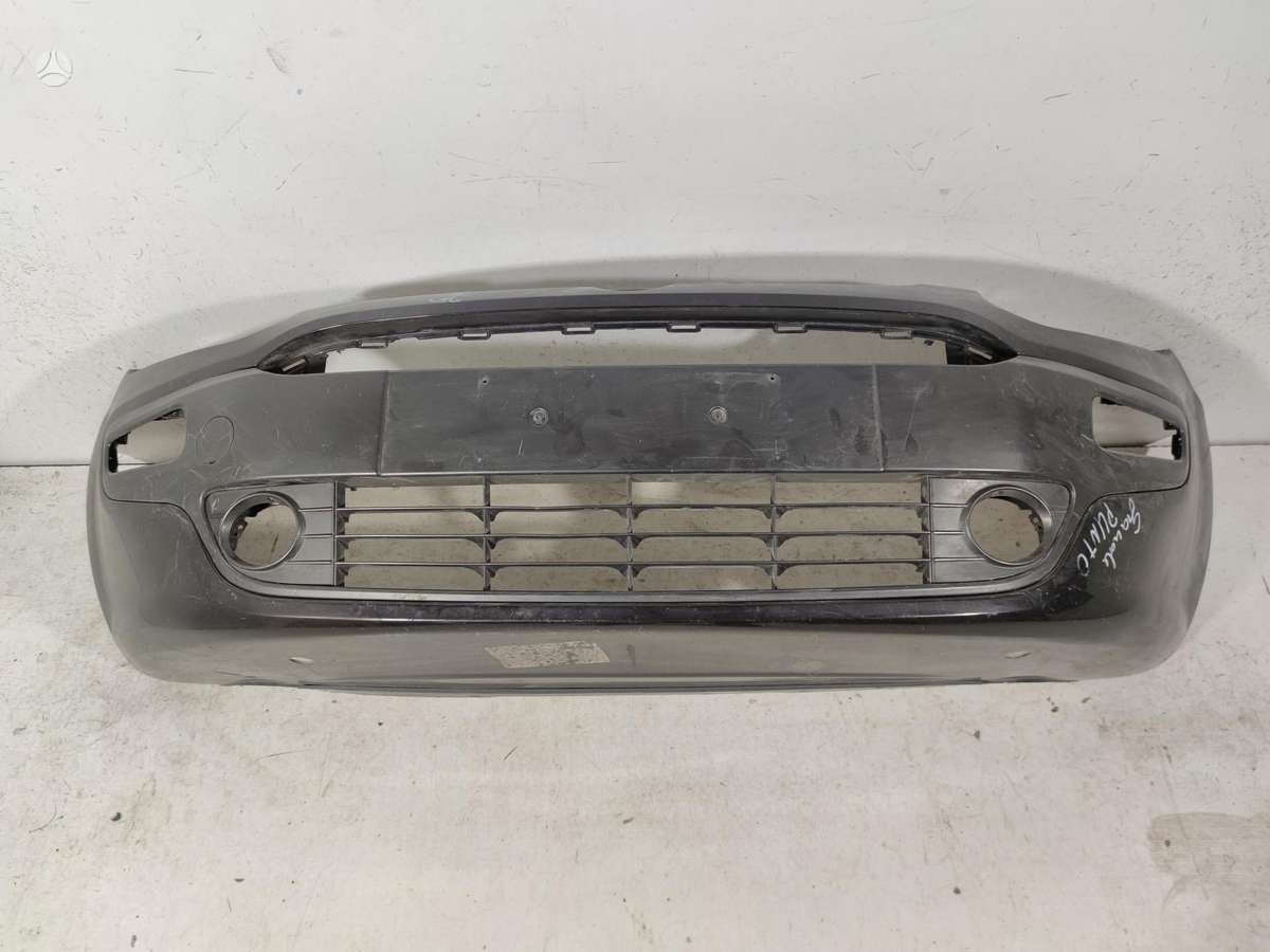 Fiat Punto бамперы (буфера), фары