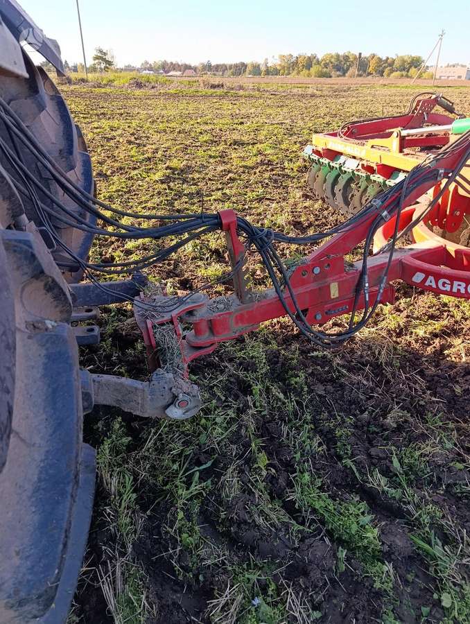 AGRO-MASZ BT60, scrapers, scrubbers