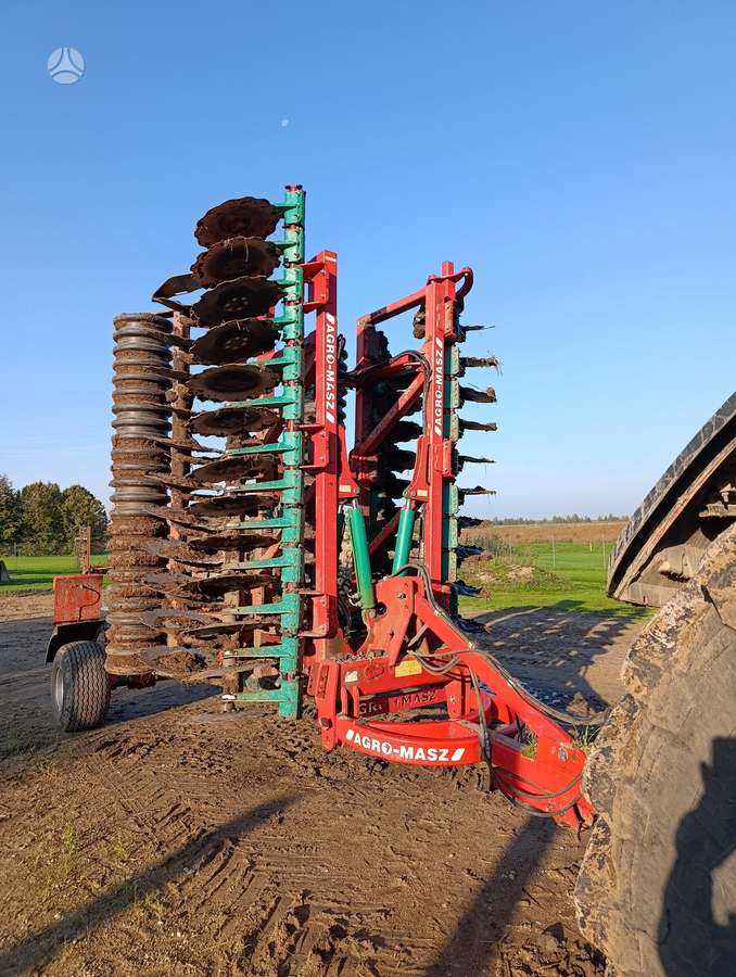 AGRO-MASZ BT60, скребки, скрубберы