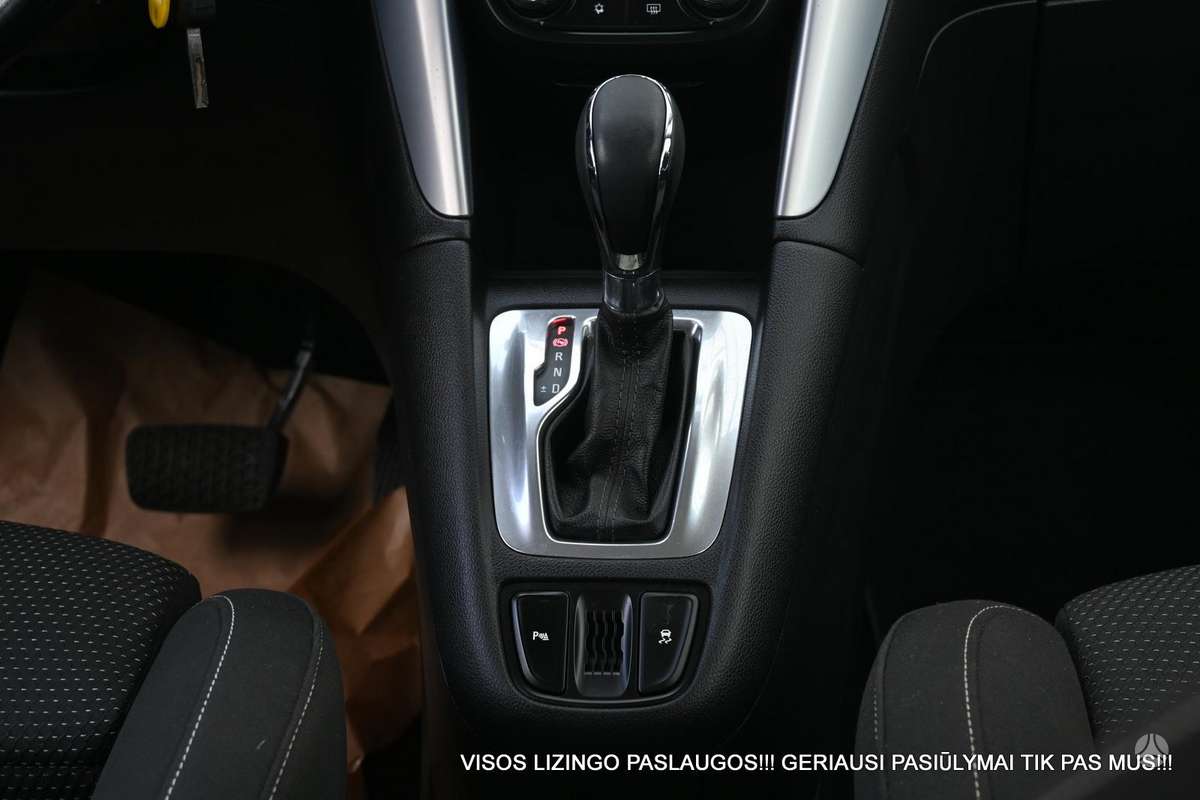 Opel Zafira 2012 — фото 28