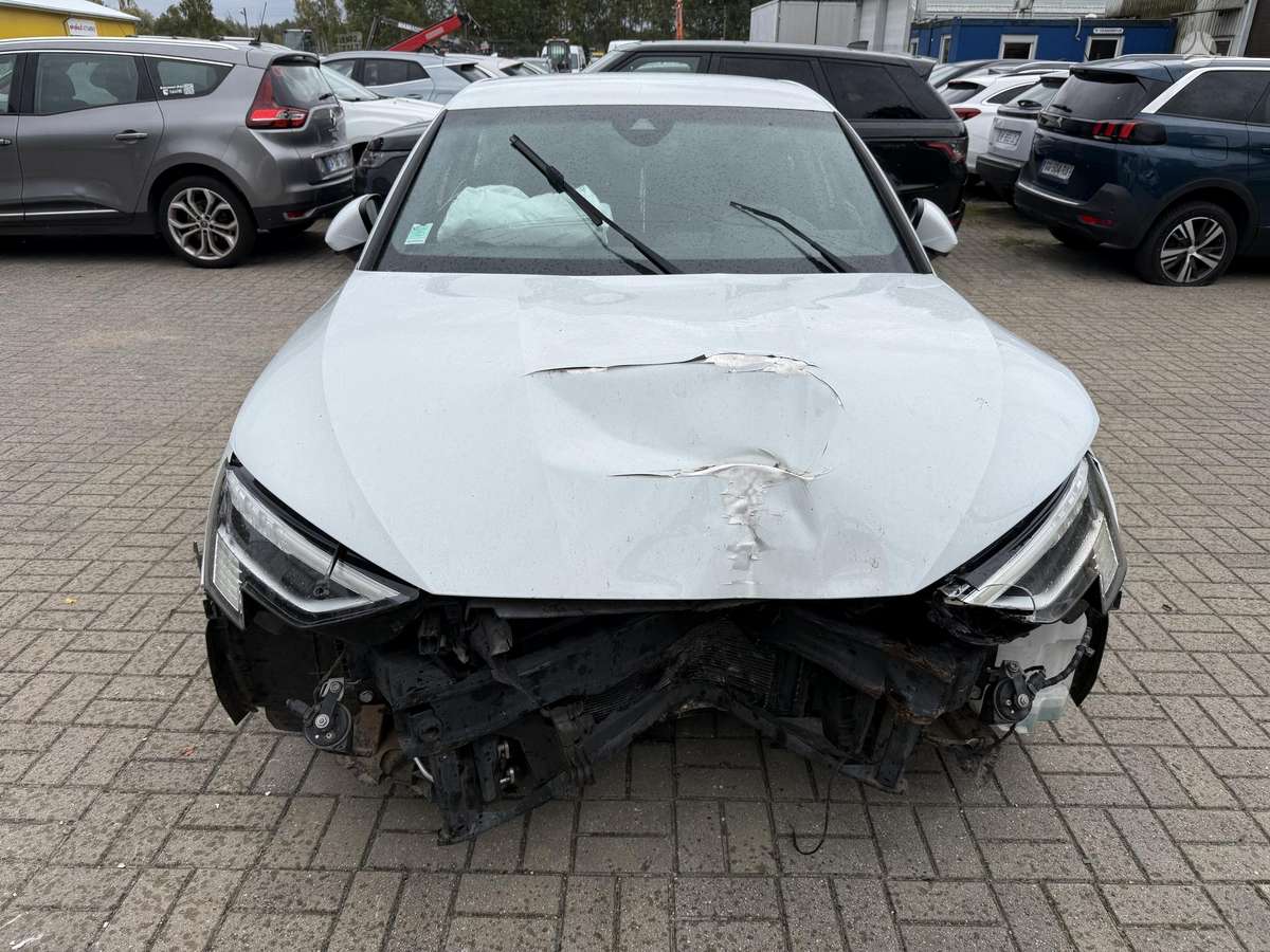 Audi A3, 2.0 l., Хэтчбек