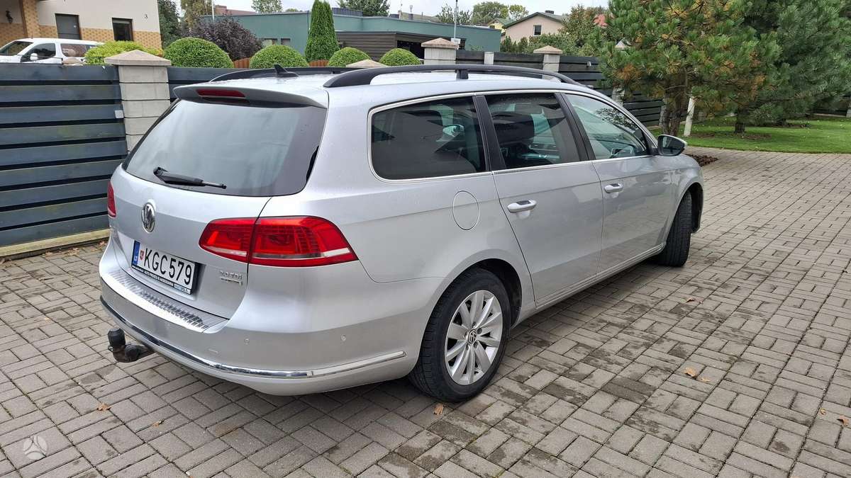 Volkswagen Passat, 2.0 l., Универсал