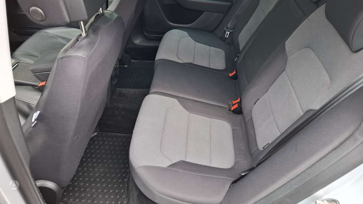Volkswagen Passat, 2.0 l., Универсал
