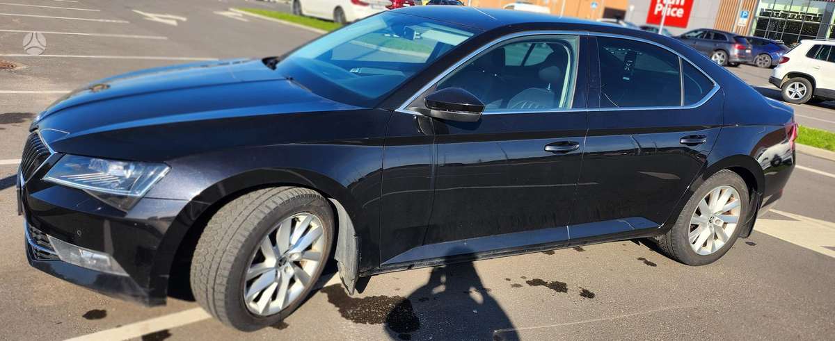 Skoda Superb, 2.0 l., hatchback