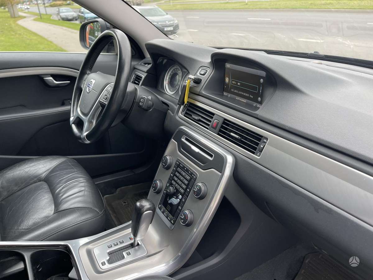 Volvo V70, 1.6 l., wagon