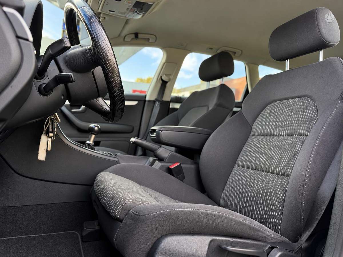 Audi A4, 2.0 l., Хэтчбек