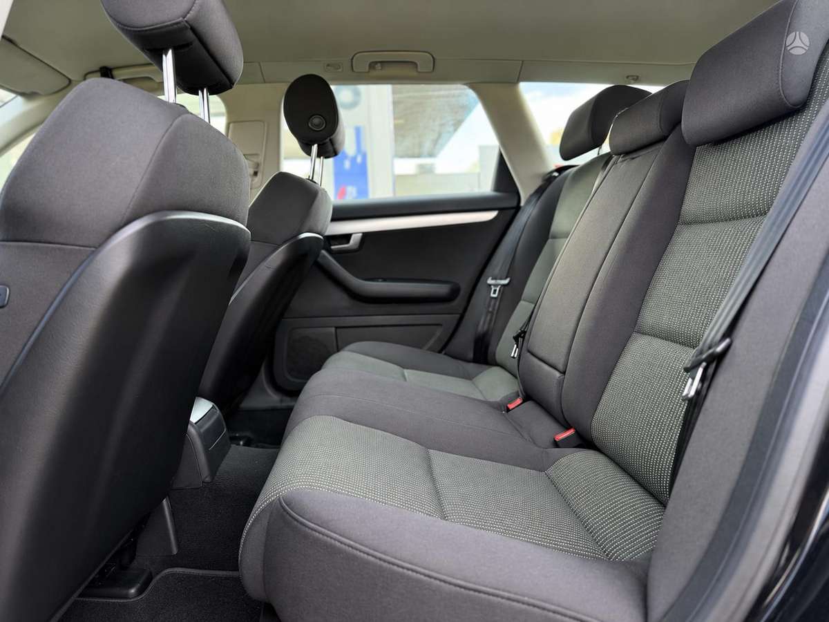 Audi A4, 2.0 l., Хэтчбек