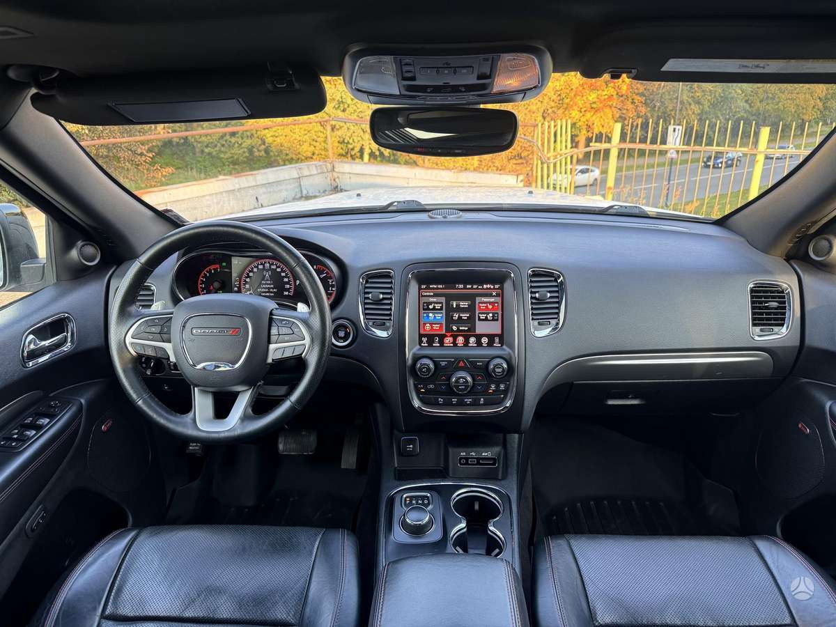 Dodge Durango, 5.7 l., off-road / crossover