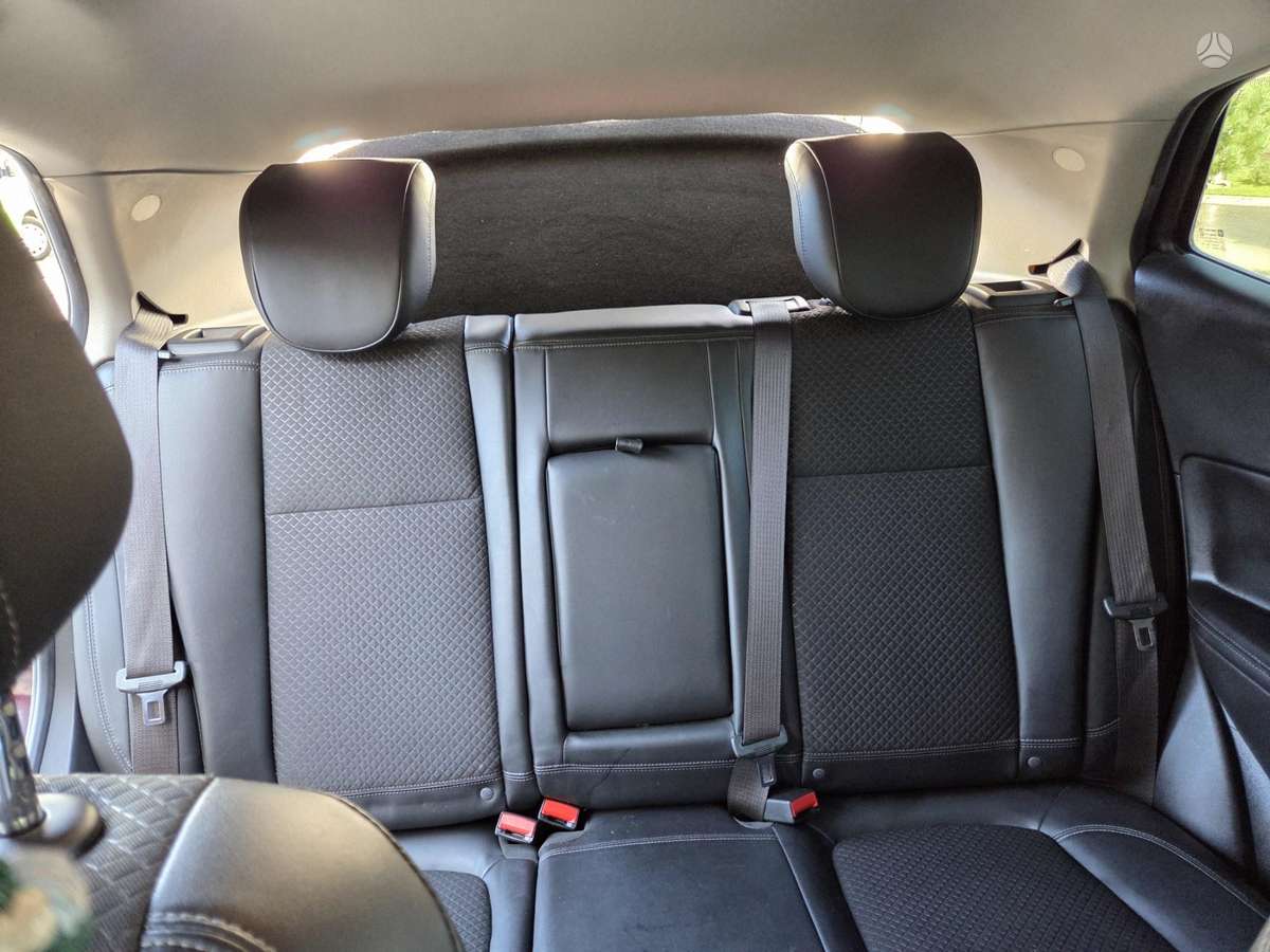 Buick Encore, 1.4 l., off-road / crossover