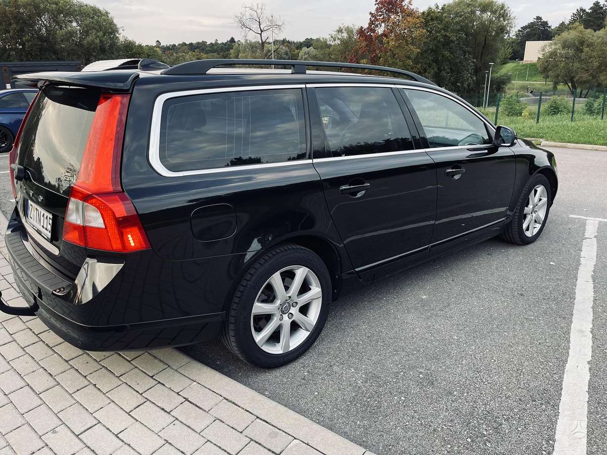 Volvo V70, 2.0 l., wagon