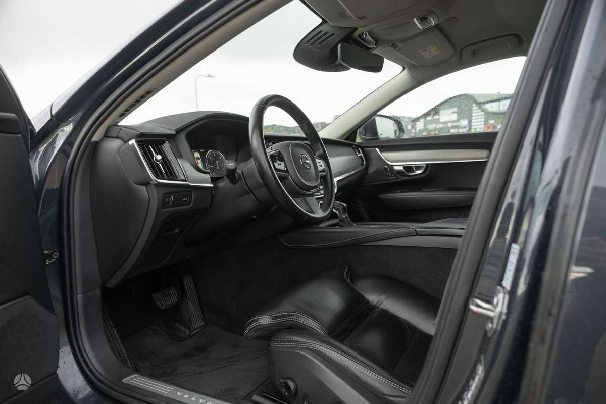 Volvo V90, 2.0 l., wagon