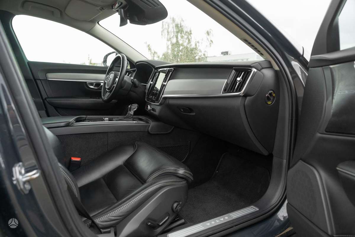 Volvo V90, 2.0 l., Универсал