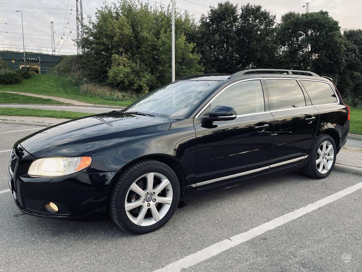 Volvo V70, 2.0 l., wagon