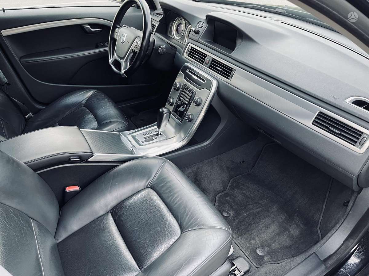 Volvo V70, 2.0 l., universalas