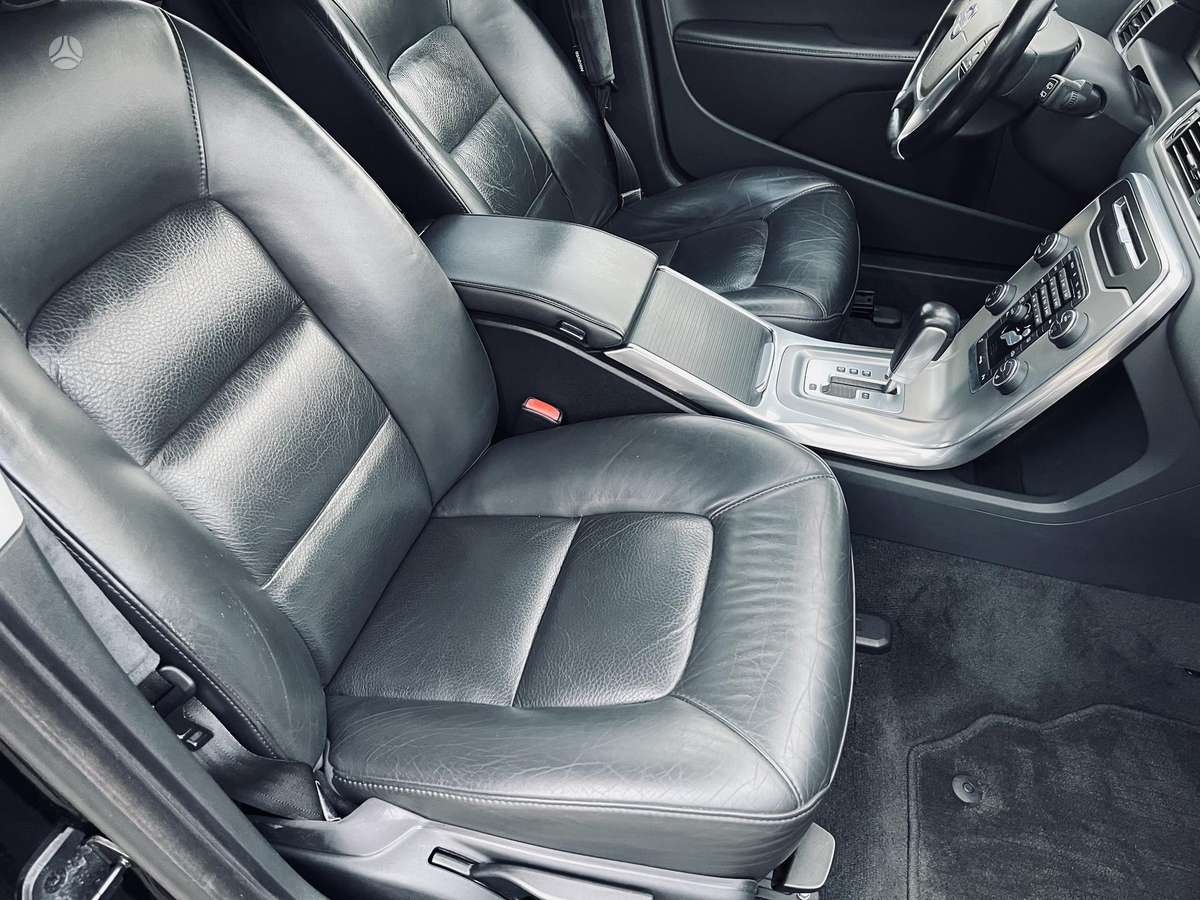 Volvo V70, 2.0 l., Универсал