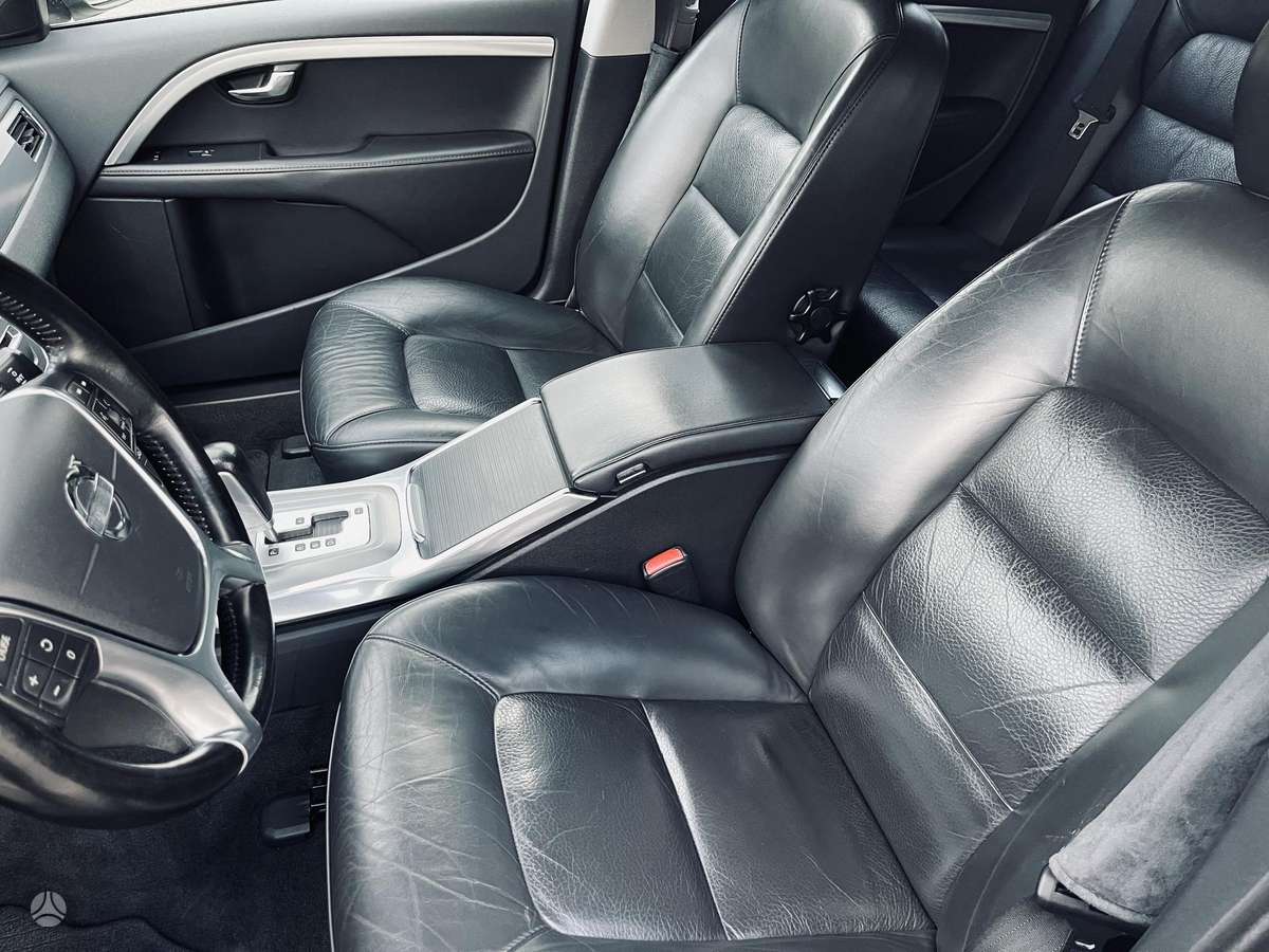 Volvo V70, 2.0 l., universalas
