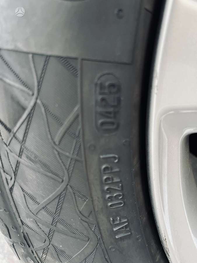 Volvo V70, 2.0 l., Универсал