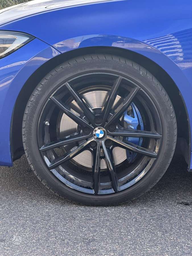 BMW 318, 2.0 l., Седан