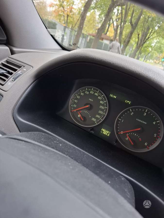 Volvo V50, 2.4 l., wagon