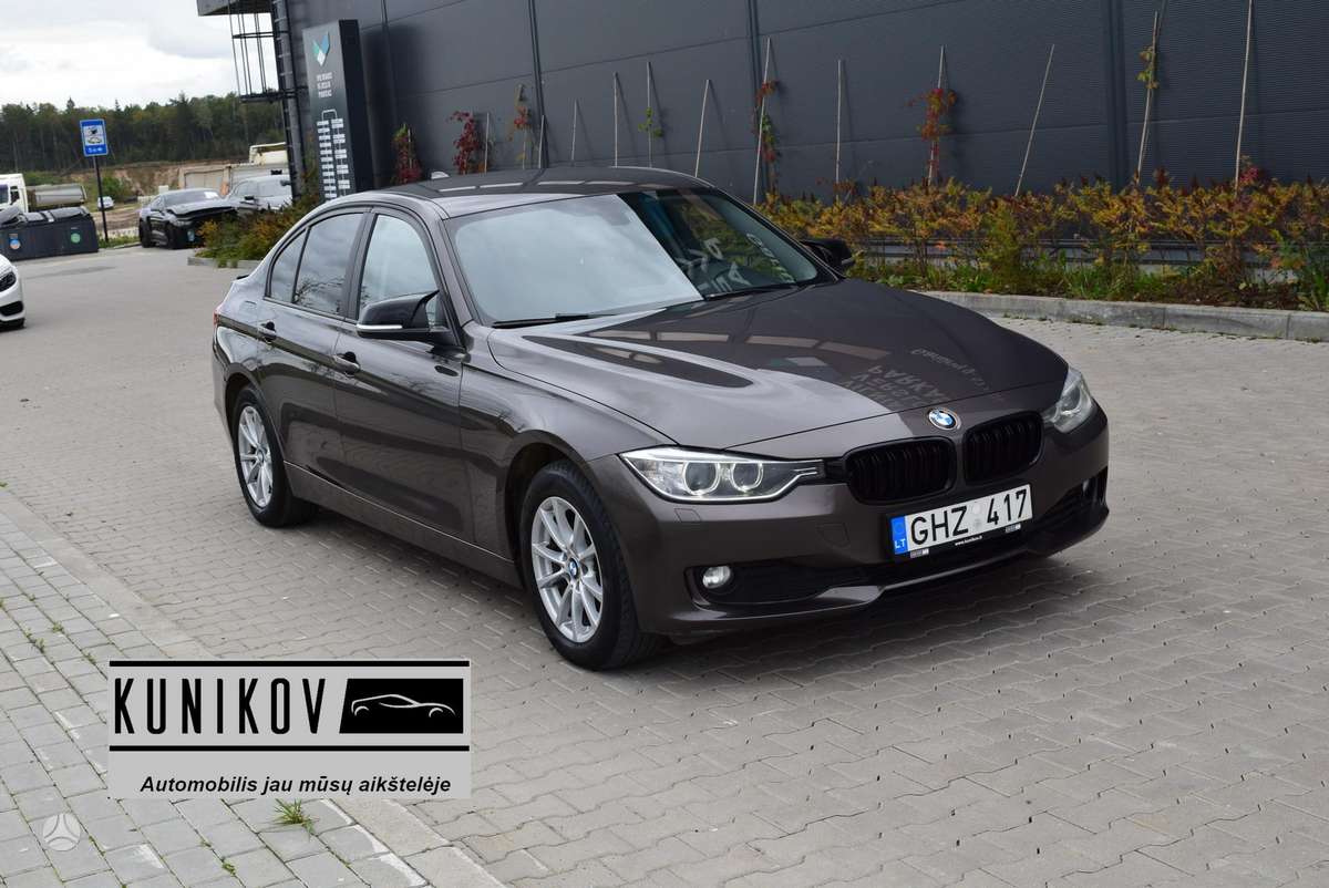 BMW 320, 2.0 l., Седан