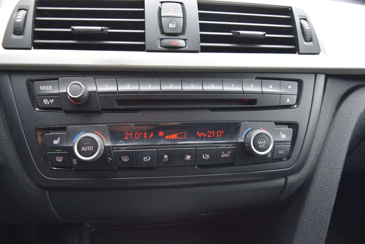 BMW 320, 2.0 l., Седан