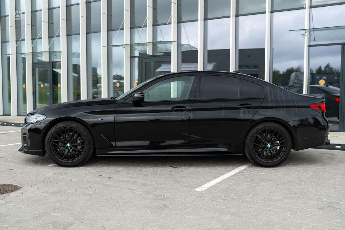 BMW 530, 3.0 l., Седан