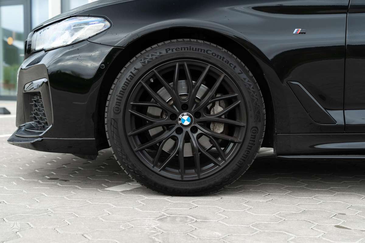 BMW 530, 3.0 l., Седан