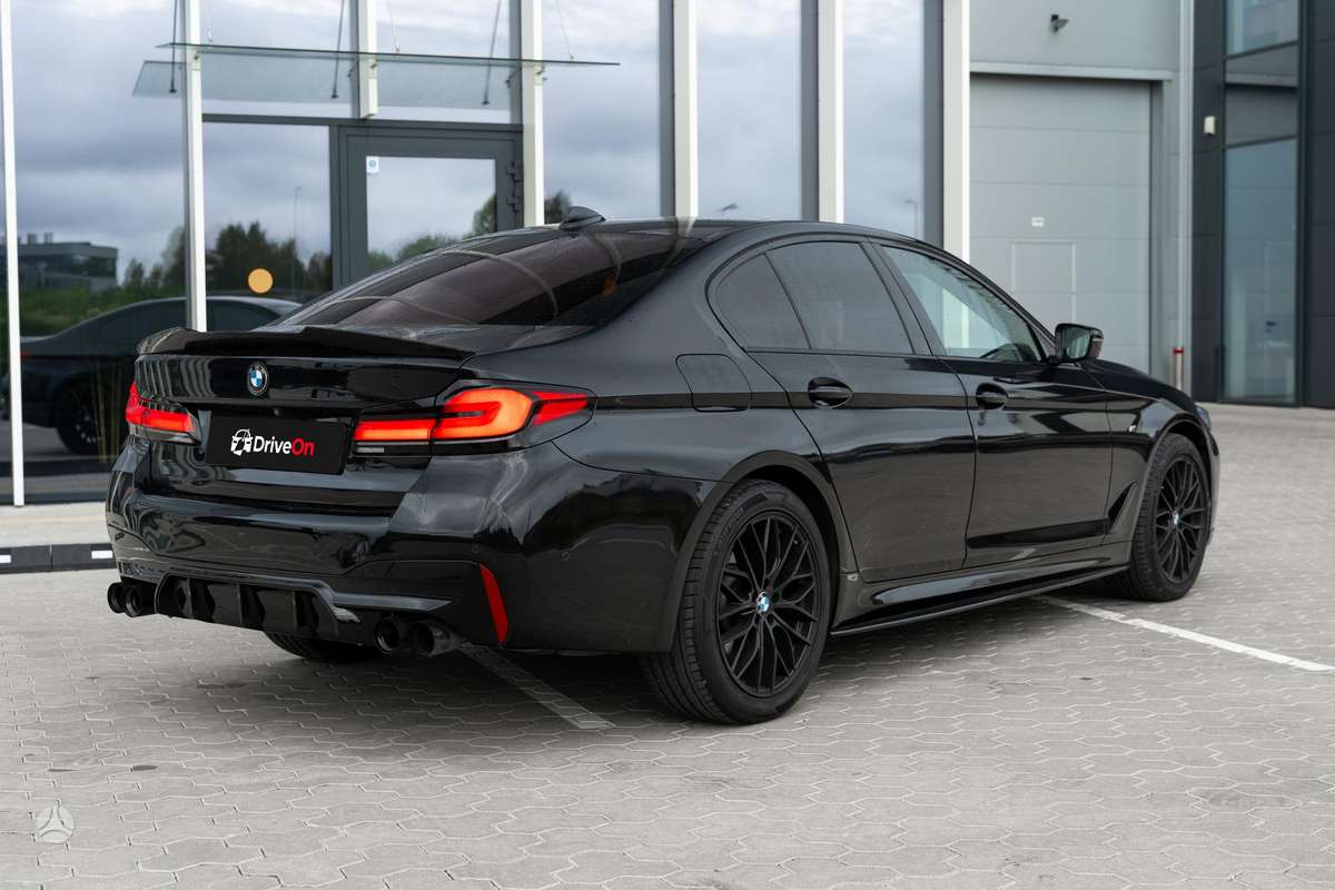 BMW 530, 3.0 l., Седан
