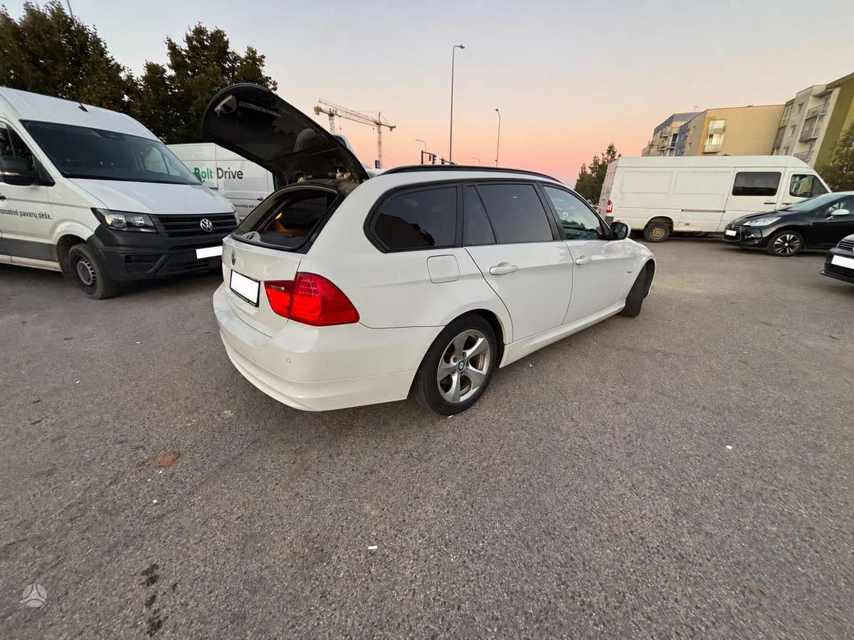 BMW 316, 2.0 l., universalas