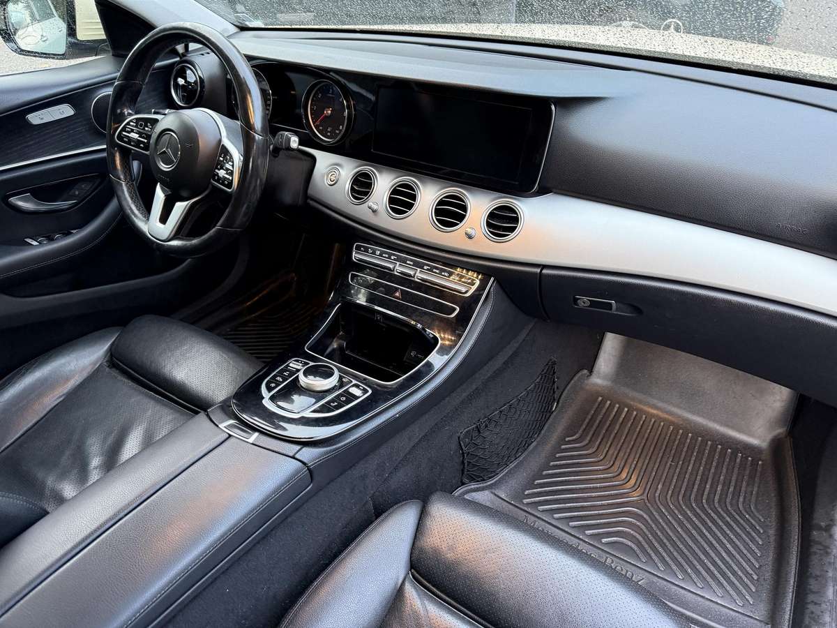Mercedes-Benz E200, 2.0 l., Универсал