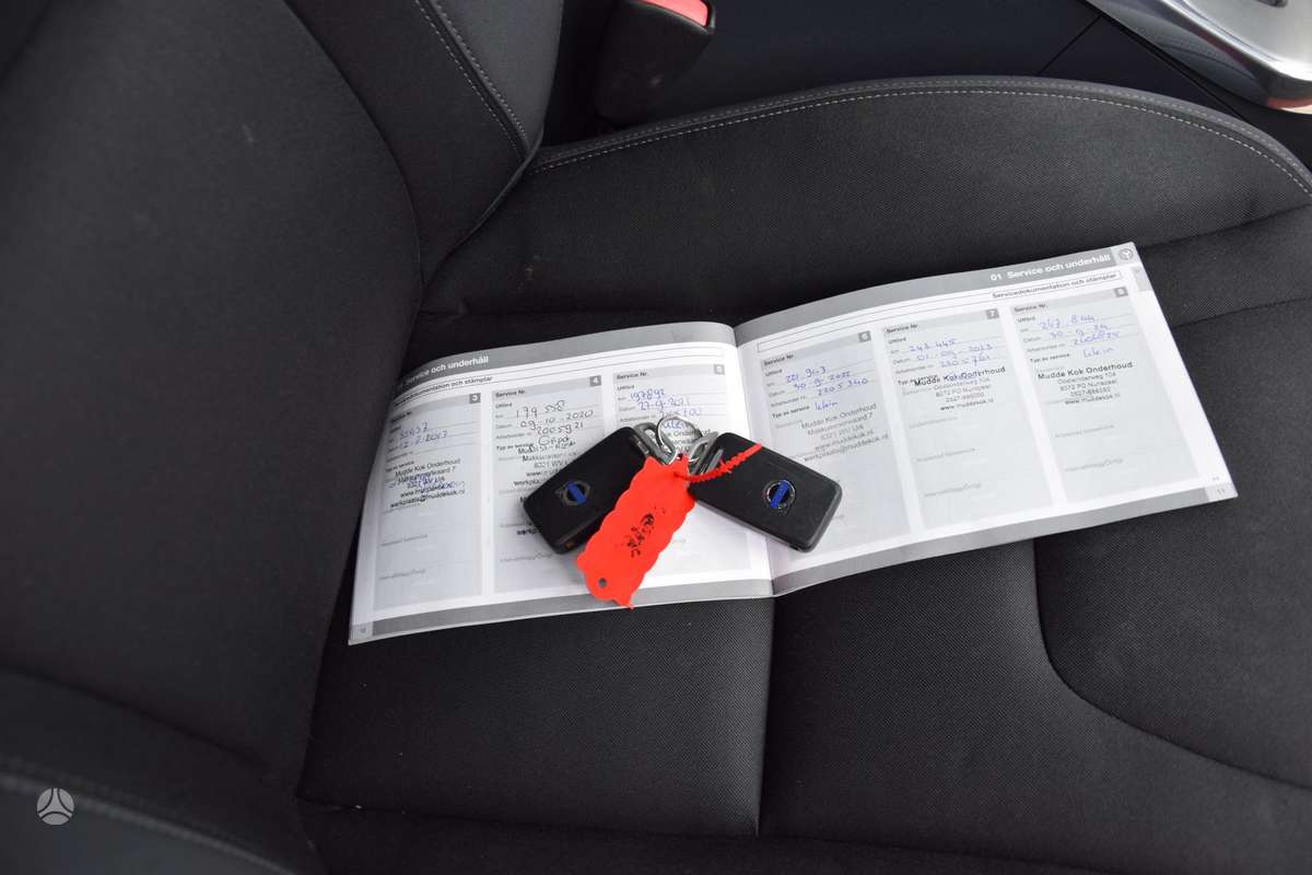 Volvo V60, 2.0 l., Универсал