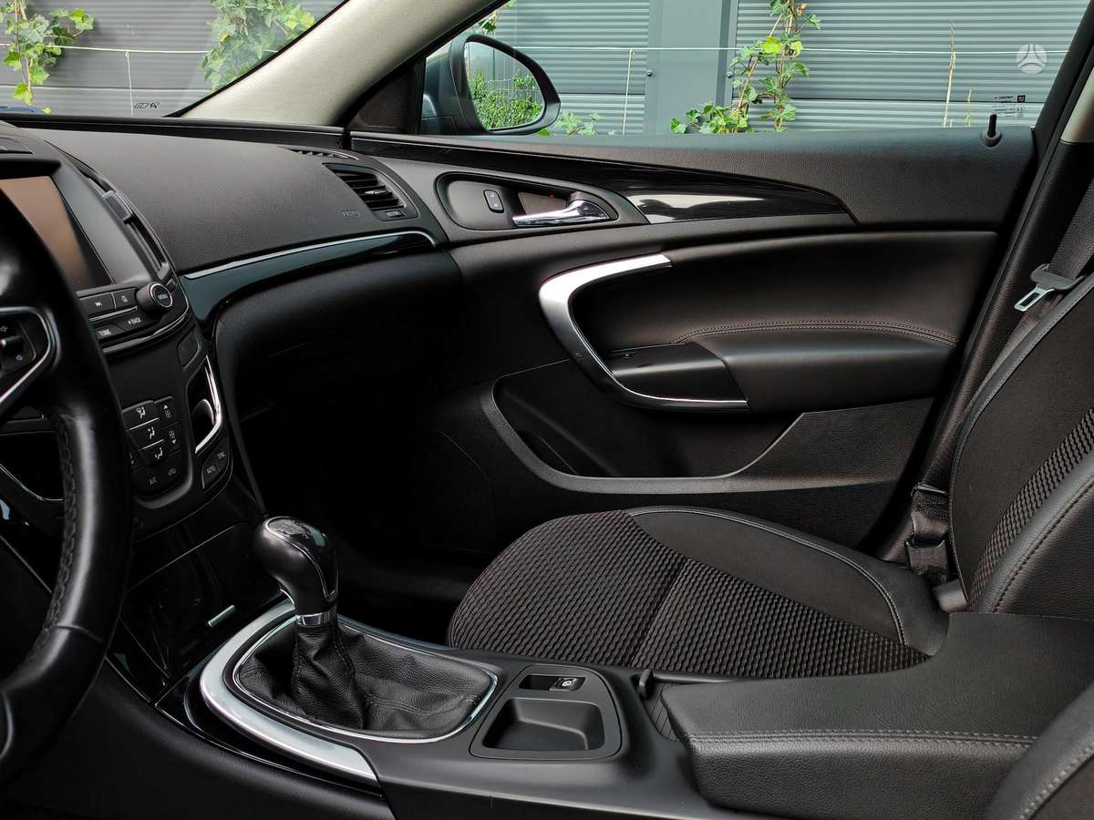 Opel Insignia, 2.0 l., wagon