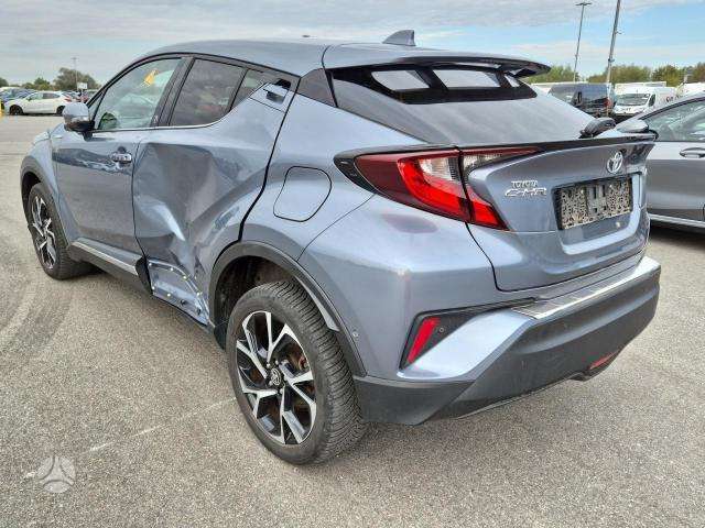 Toyota C-HR dalimis