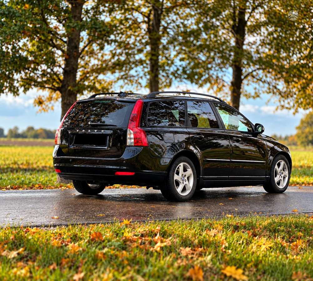 Volvo V50, 1.6 l., wagon