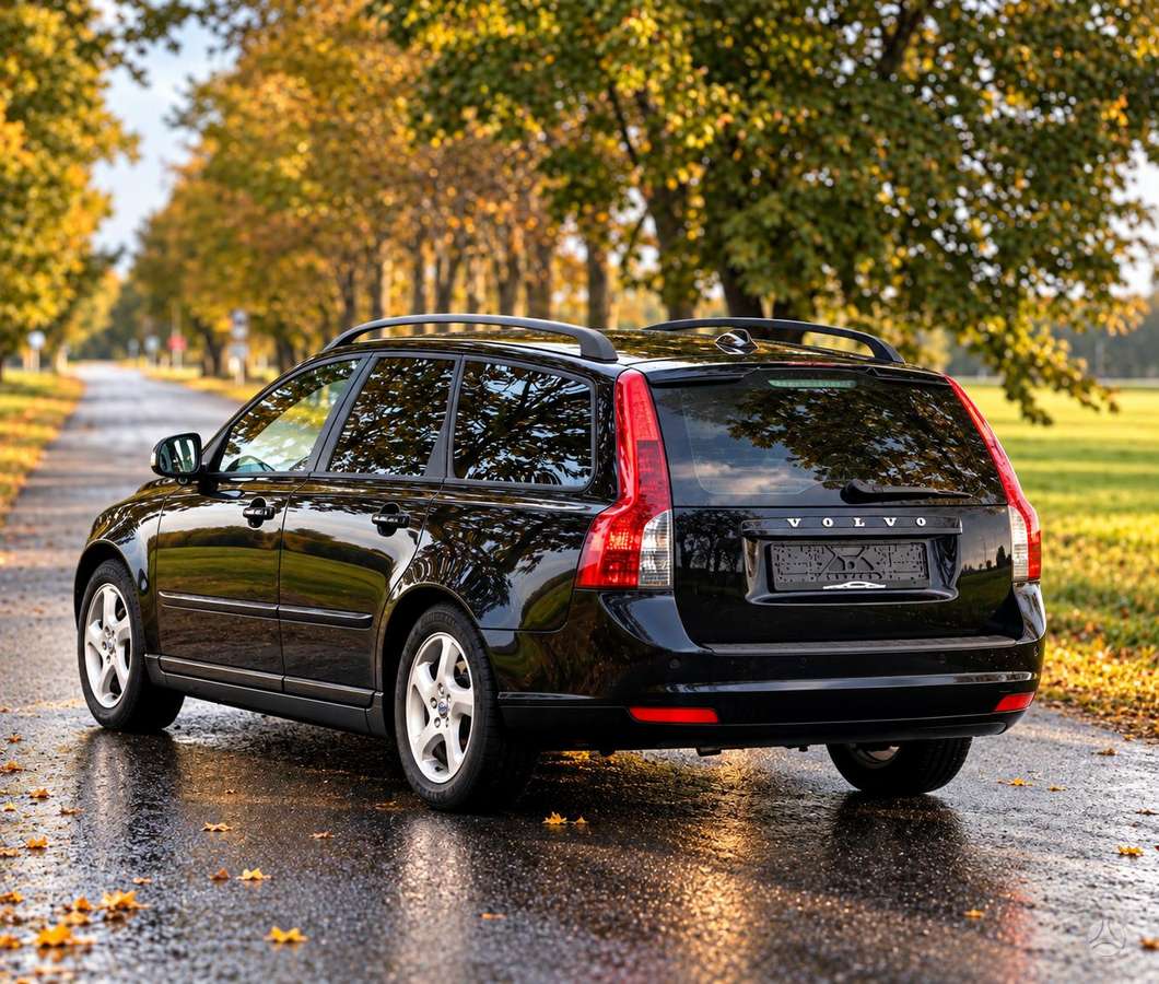 Volvo V50, 1.6 l., wagon