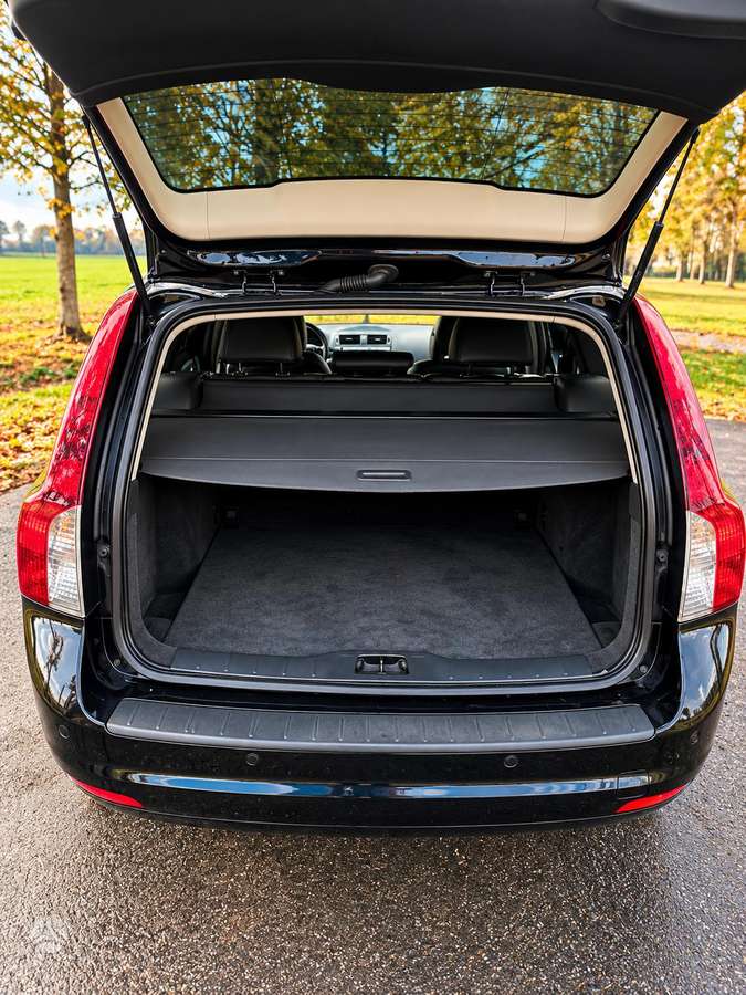 Volvo V50, 1.6 l., wagon