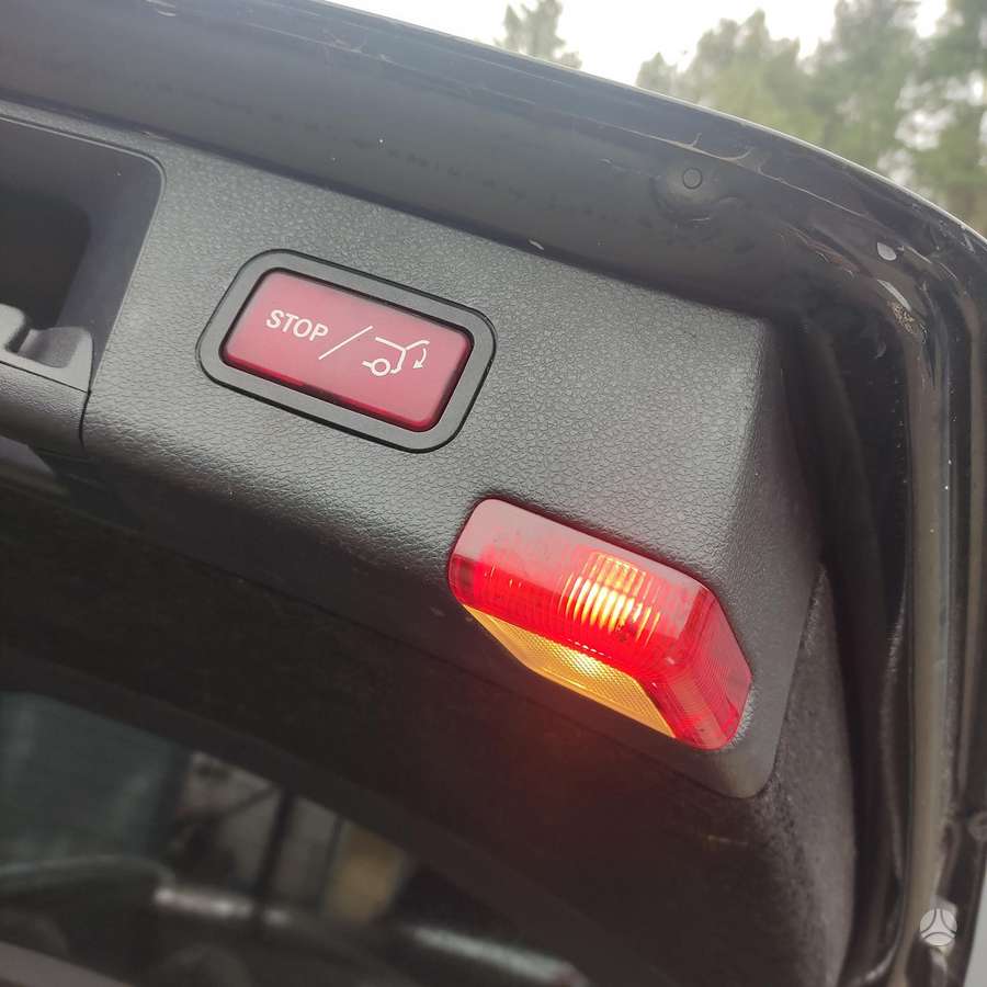 Mercedes-Benz C220 2011 — photo 10