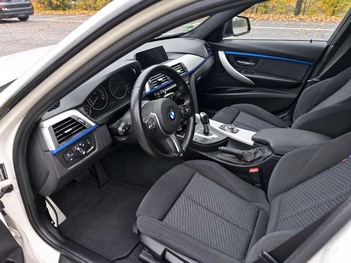 BMW 318, 2.0 l., wagon