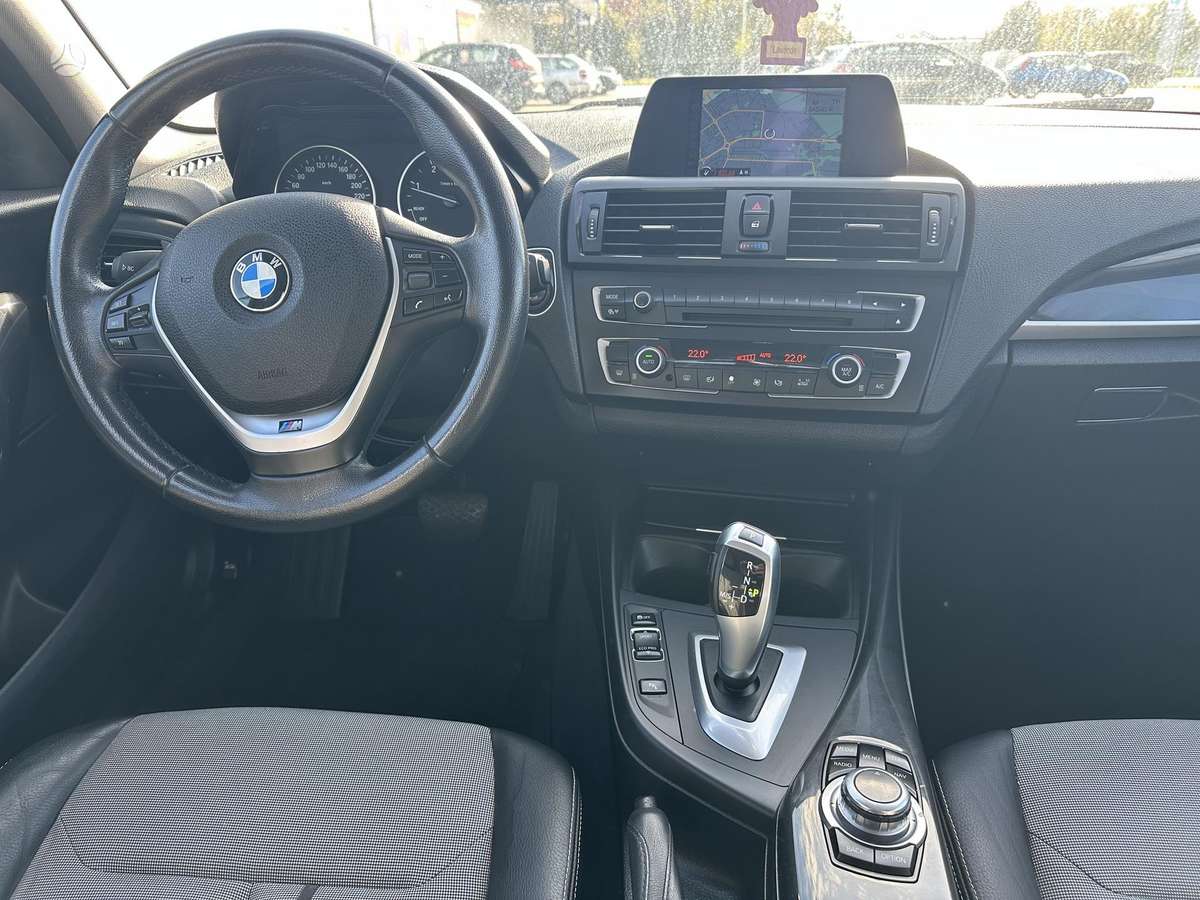 BMW 120, 2.0 l., Хэтчбек