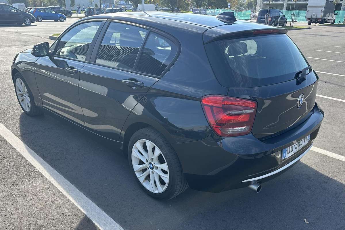 BMW 120, 2.0 l., hatchback