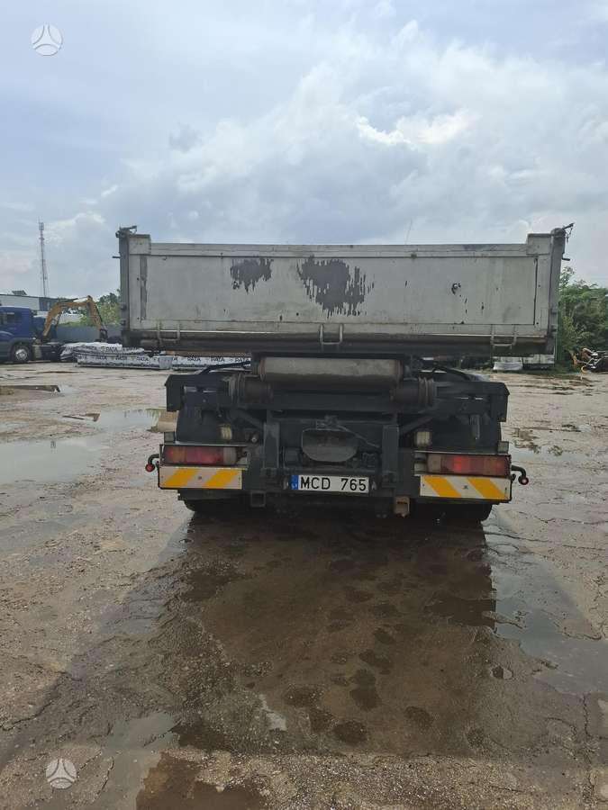 Volvo Fm7, savivarčiai