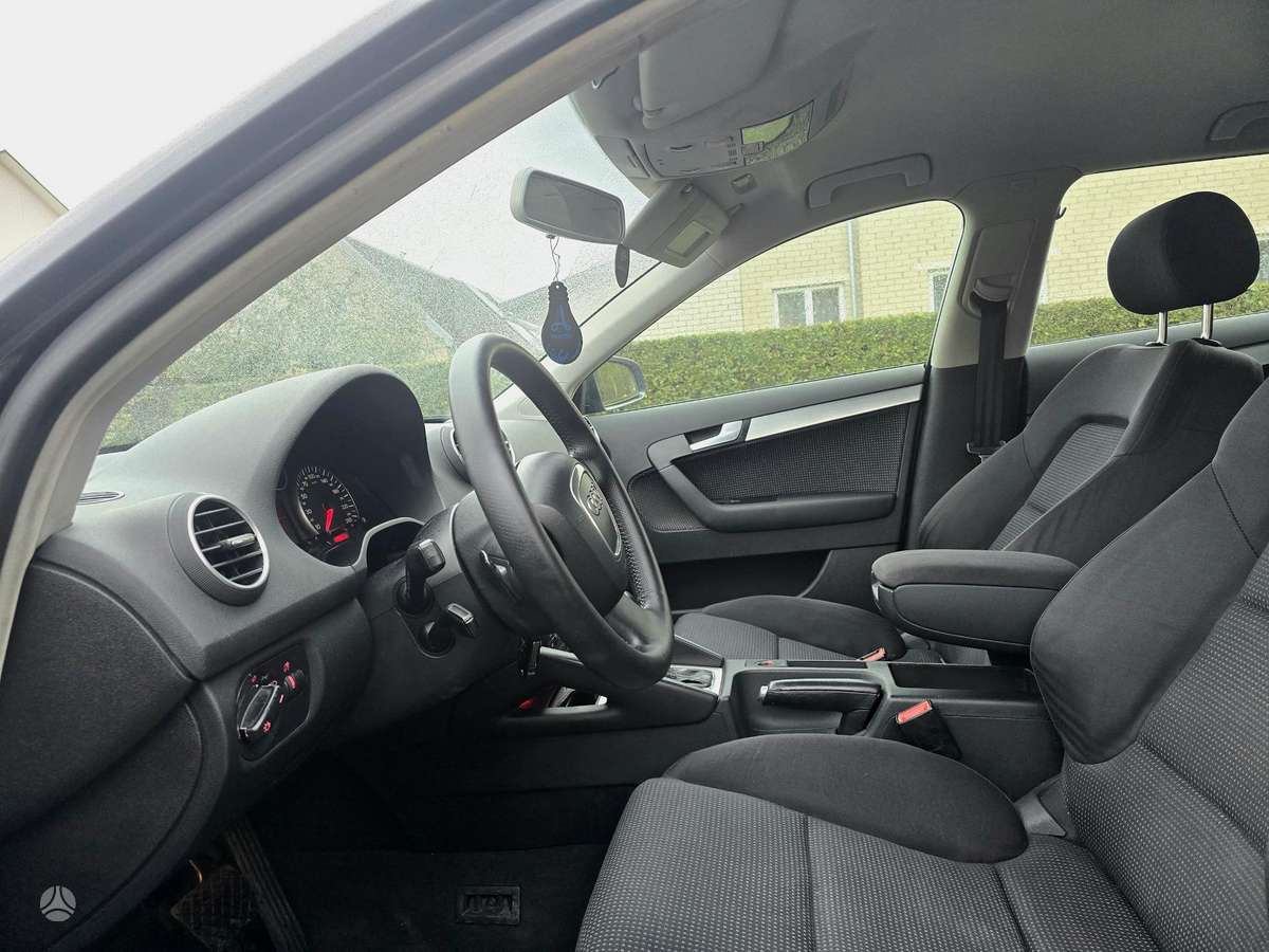 Audi A3, 2.0 l., Хэтчбек